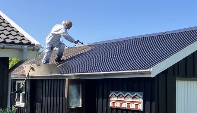 Renset og næsten færdigmalet - som et nyt tag. Foto: Palle W. Nielsen