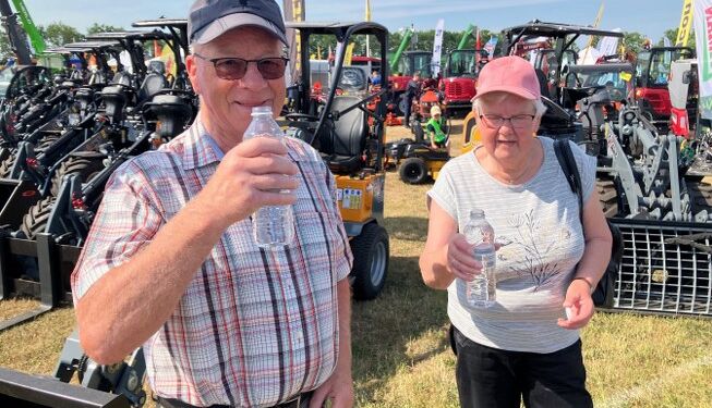 Gæsterne husker at drikke fornuftigt. Foto: Palle W. Nielsen