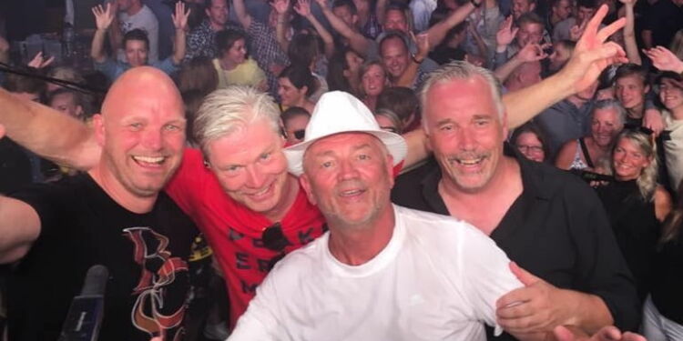 No Good lukker og slukker traditionen tro efter en garanteret fantastisk fest fredag aften til Musik Under Trappen. Foto: Arkiv.