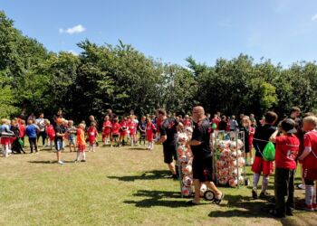 Sindal Idrætsforening har i sidste uge afviklet den 30. Fodboldskole.