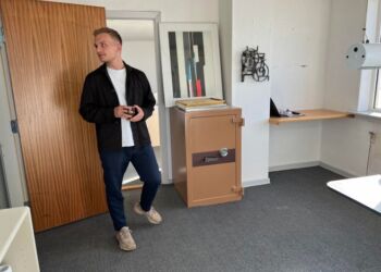 Victor Vendelbo ovenfor er den ene af de to iværksættere bag Nor Spedition i Hirtshals. Den anden er Viktor Mejlvang. Foto (arkiv): Niels Skipper.