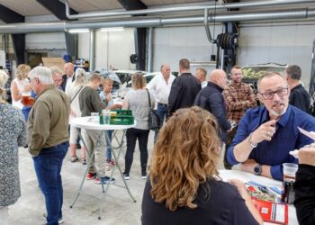 De mange gæster nød dagen sammen med kolleger og venner.