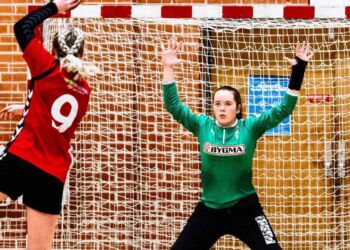 Freja Fonseca imellem målstolperne hos Tornby IF Håndbold. Foto (arkiv): Jesper Fosdal.