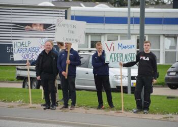 Demonstrerende lærlinge i Hjørring. Foto: Presse-fotos.dk.
