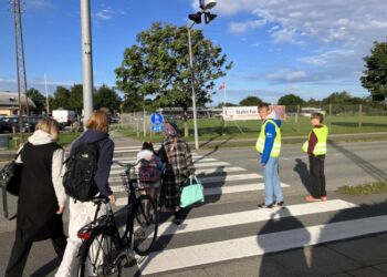 Skolepatrulje ved Lundergårdskolen. 
Foto (arkiv): Palle W. Nielsen