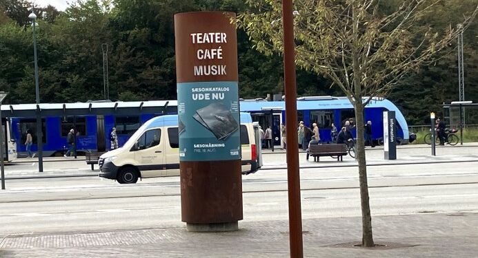 Billetten til Vendsyssel Teater gælder også som billet til tog og bus. Foto: Palle W. Nielsen