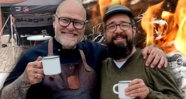 Den Skaldede Kok er altid i godt selskab - også torsdag på Springvandspladsen i Hjørring.
Pressefoto