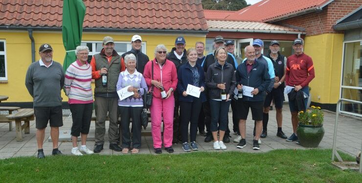 Vinderne ved Abstrakt Turnering. Foto: Hirtshals Golfklub.