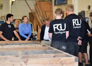 Statsminister Mette Frederiksen og Lars Løkke Rasmussen har tidligere besøgt FGU Vendsyssel. Foto: Arkiv.