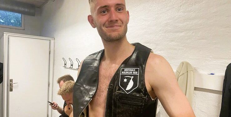 Kampens spiller hos Hirtshals Boldklub blev Simon Svendsen.