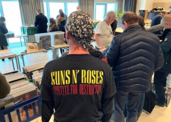 Pladebasar på Vendsyssel Teater er blevet en god tradition. Arkivfoto: Palle W. Nielsen