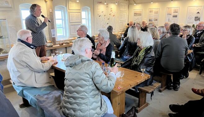 Billedkunstner Bjarne Werner Sørensen i Madpakkerummet. Foto: Niels Skipper.
