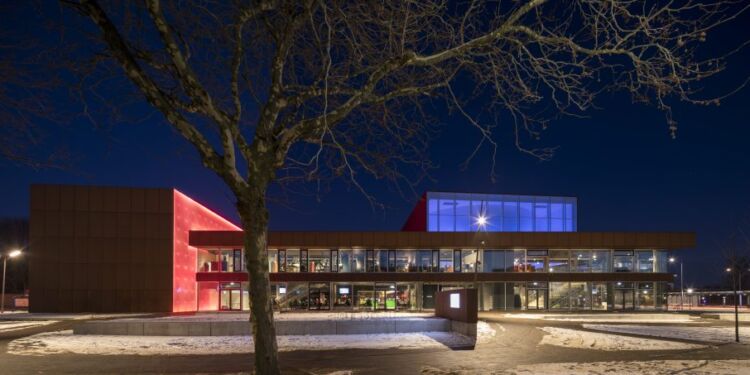 Vinterstemning ved Vendsyssel Teater. Foto: Arkiv.