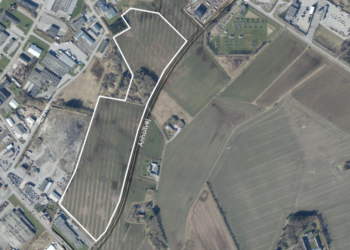 Erhvervsjord i udbud på Anholtvej i Hjørring.