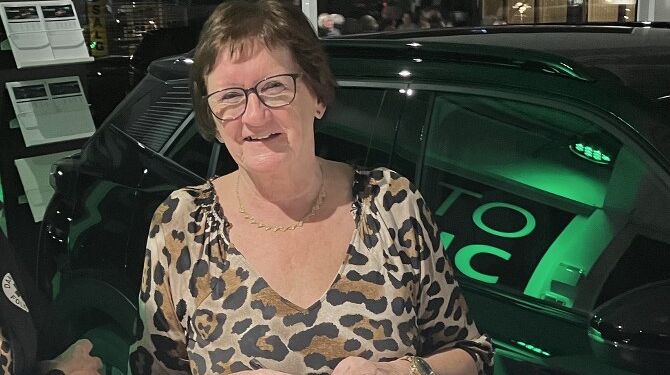 Jette Videnkjær har brug for hjælp i Hjørring torsdag den 30. november 2023, hvor erhvervsledere i en time ringer rundt til deres netværk for et tilskud til julehjælpen. Arkivfoto: Palle W. Nielsen