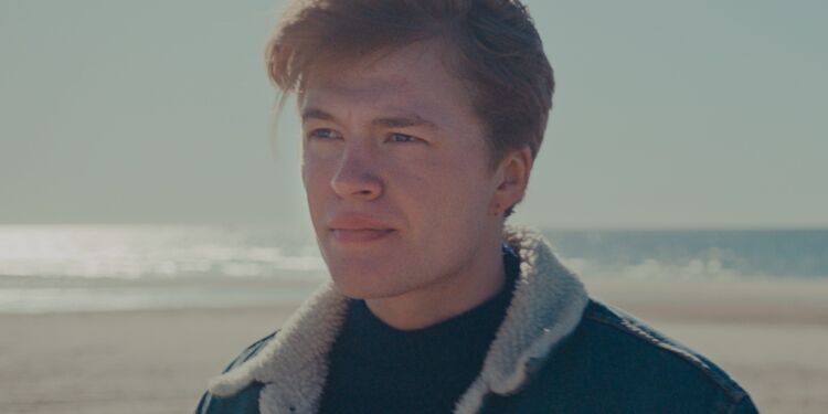 Sylvester Yder i en lydefri rolle som Henrik Birch. Foto: Wasabi Film.