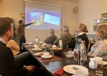 Andreas Møgelmose fra Aalborg Universitet gav på Hotel Phønix et godt indblik i kunstig intelligens. Foto: Palle W. Nielsen