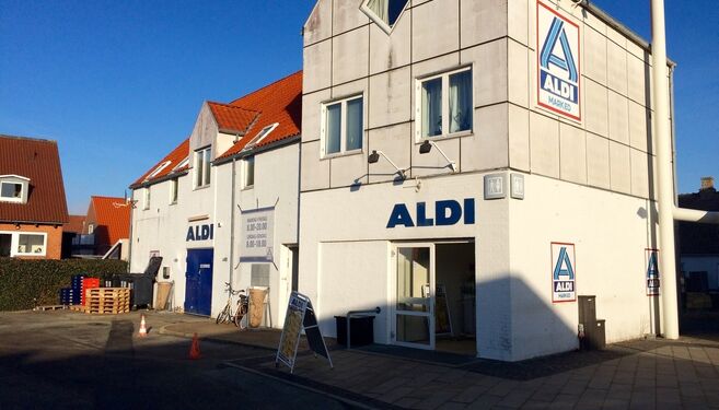 Bygningen med Aldis gamle butik i Hirtshals. Foto: Arkiv.