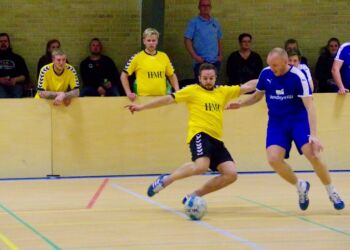 Finalen i Firmafodbold anno 2016 i Hirtshals Idrætscenter. Foto: Arkiv.