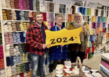 Initiativtager Mads Halle Bruun i selskab med indehaver Annette Bo Pedersen hos Ret og Vrang samt kreative Anna-stina Korsholm Billund. Foto: Laila Zielke.