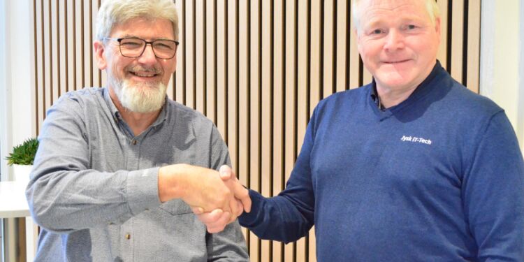 Robert Wolf fra Nocable og Carsten Jensen fra Jysk IT-Tech. Foto: Privat.