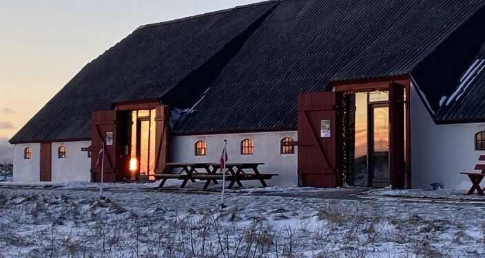 Galleri Visby på Mårupgaard syd for Lønstrup.