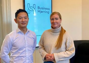 Martin Kristensen fra Lipscore og Line Uggerly Jørgensen. Foto: Business Hjørring.