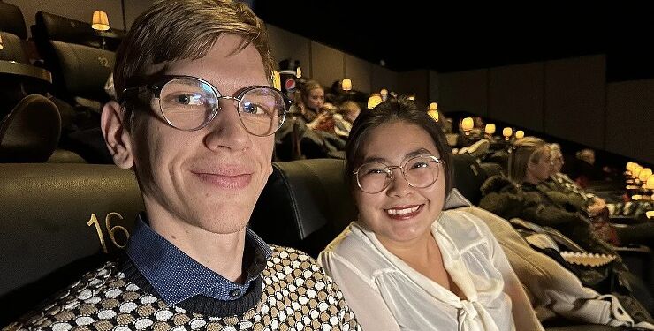 Kæresteparret Dominykas Zigas og Emma Sutter. Foto: TV2 Nord.