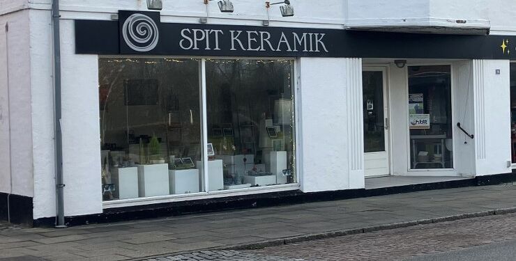 Spit Keramik flytter fra Bindslev og bliver til Galleri Vesterhaw i Tversted. Foto: Palle W. Nielsen