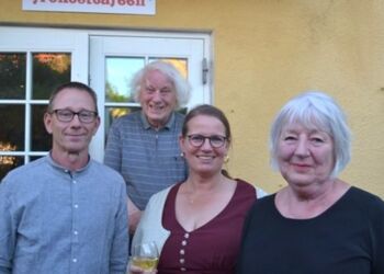 Birgit, til højre, og Poul Bernth udgør sammen med Ann-Marie Gabrielsson og Jesper Hegaard, til venstre, udgør Drachmann Kvartetten. Privatfoto