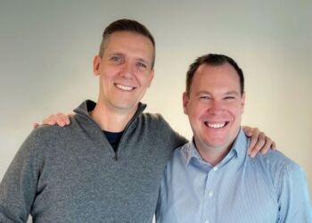 Founder og CEO Martin Oliver Mikaelsen og Chief Sales Officer samt partner Kenneth Stenild Nielsen. Foto: Keatech.
