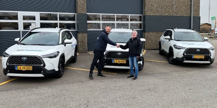 Varebilsrådgiver Lars Henriksen og direktør Marianne Vadmand Trolle. Foto: Ren-Produktion ApS.