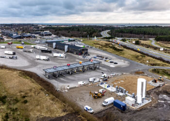 LNG-anlægget ligger ved Hirtshals Transport Center tæt på Hirtshals Havn. Foto: René Stoklund.