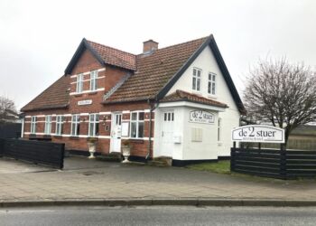 Resturant De 2 Stuer sælger ud af inventar søndag klokken 11-16. Foto: Palle W. Nielsen