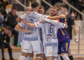 Glade spillere hos Hjørring Futsal Klub. Foto: Jacob Strandeng.