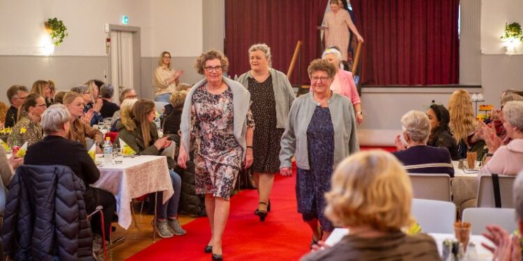 Det årlige modeshow i Lendum er altid en festlig begivenhed. Arkivfoto.
