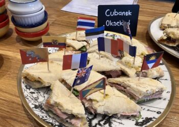Alverdens spændende lækkerier hos Café Mundo i Hjørring. Foto: Palle W. Nielsen