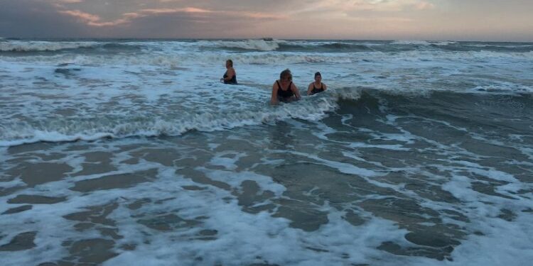 Foto: Helårsbaderne.