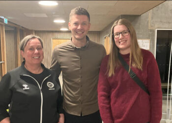 Lasse Svan flankeret af Helle Lyngbak (tv) og Terese Pouline Madvig. Foto: Privat.