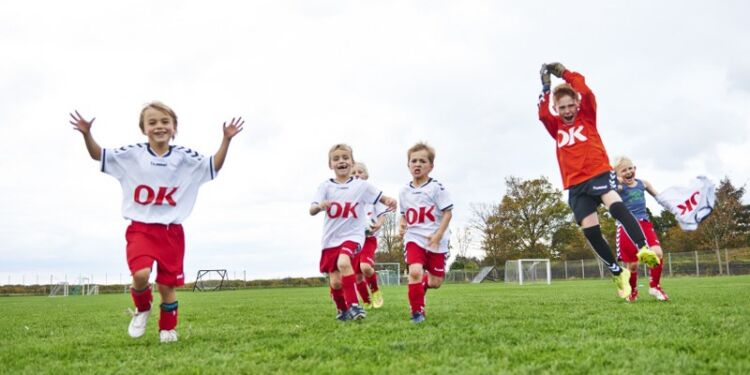 Sindal IF Fodbold er en ud af cirka 2.500 klubber og foreninger, der har en sponsoraftale og dermed nyder godt af støtte fra OK. Foto: OK.