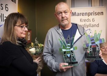 Prisvinder Per Harder sammen med den afgående formand for Maren-komiteen Kirsten Pilgaard.
Foto: Torben Hansen.
