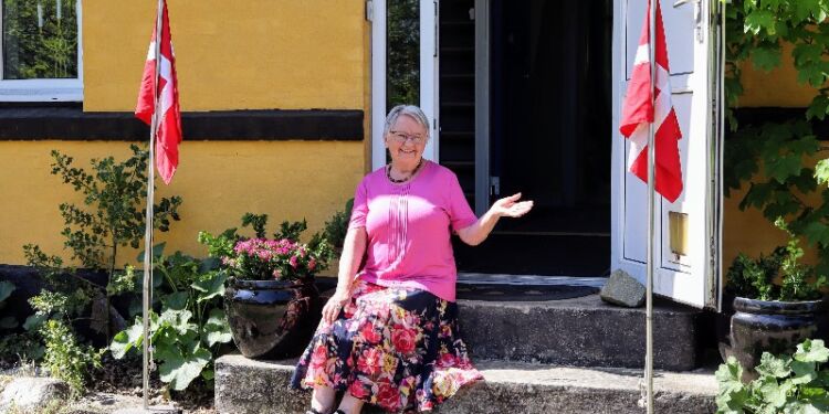 Der er åbent galleri hos Hedvig Brix i pinsen samt i weekender i sommerperioden.