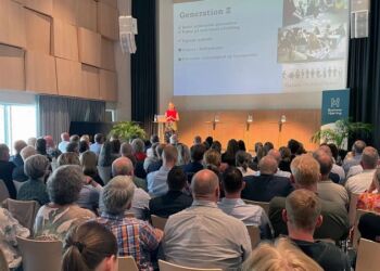 140 deltog i arrangementet "Nøglen til fremtidens arbejdsplads" på Vendsyssel Teater.
Foto: Business Hjørring.