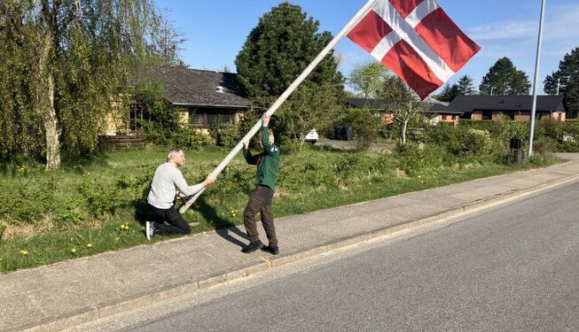 Tvertsed har mange gode grunde til at flage. Foto: Arkiv.