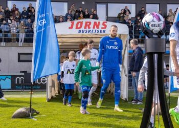 Oscar Linnér har gjort det godt hos Vendsyssel FF, som her går på banen i Hjørring - Nord Energi Arena. Foto: Vendsyssel FF