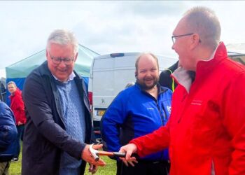 Carsten Andersen udfordrede og besejrede i den ædle dyst borgmester Søren Smalbro. Foto: Chelina Bagger.