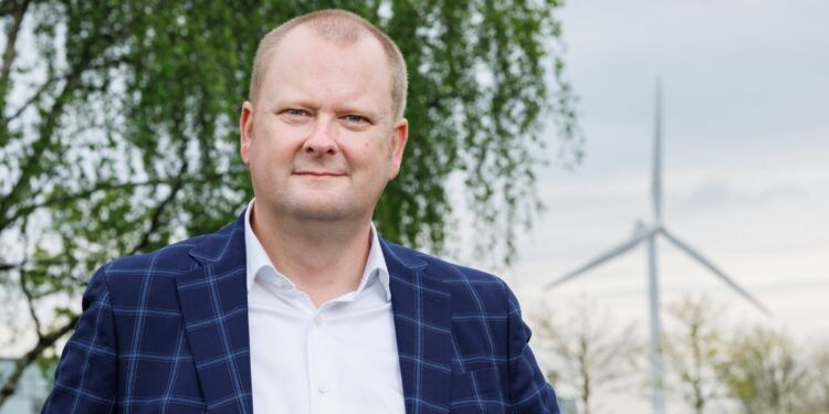 Christian Borrisholt Steen er politisk konsulent hos arbejdsgiverforeningen KA.