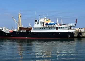 Gamle Oksøy ved kaj under et tidligere besøg i Hirtshals. Foto: Arkiv.