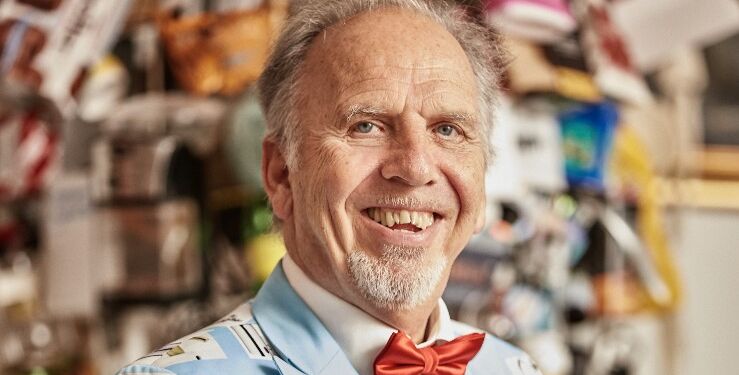 Multikunstner Jacob Haugaard skal nok sørge for, at dagen bliver festlig. Pressefoto.