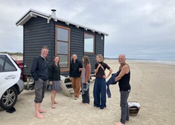 Dagens tur i vandet og saunaen på Tversted Strand blev bemærket... Foto: Palle W. Nielsen